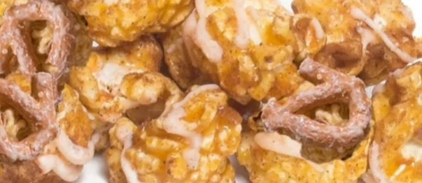 White Chocolate Pretzel Popcorn